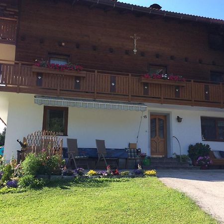 Haus Eder Burgi Hotel Nikolsdorf Esterno foto