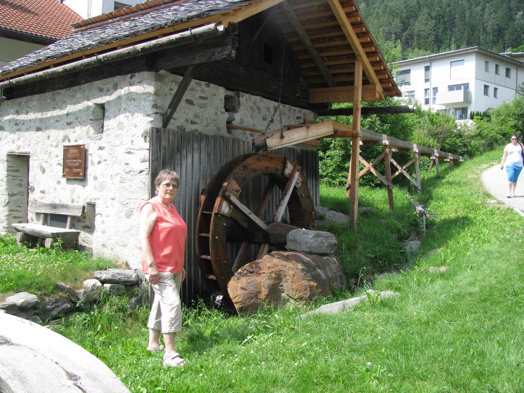 Haus Eder Burgi Hotel Nikolsdorf Esterno foto